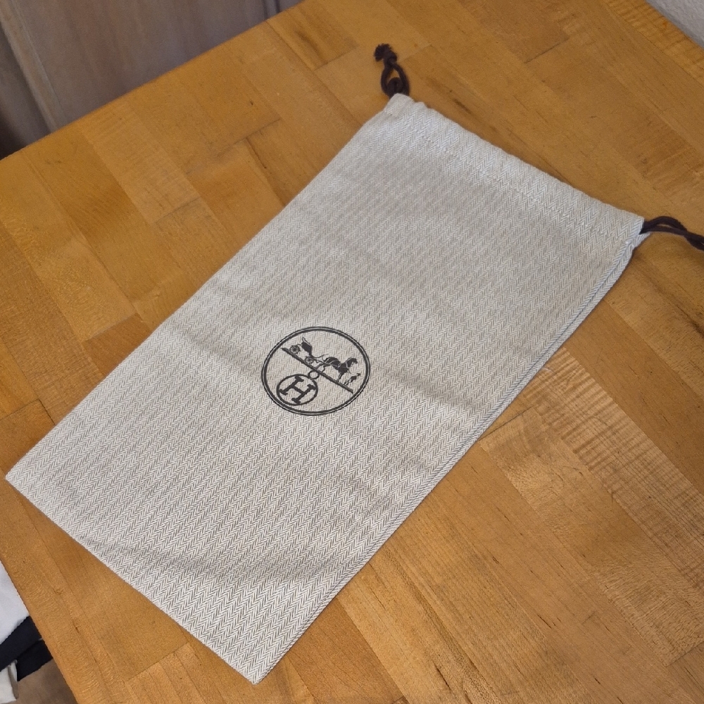 Hermes Dust Bag 15.5 X 8.5 Not Wrinkled
